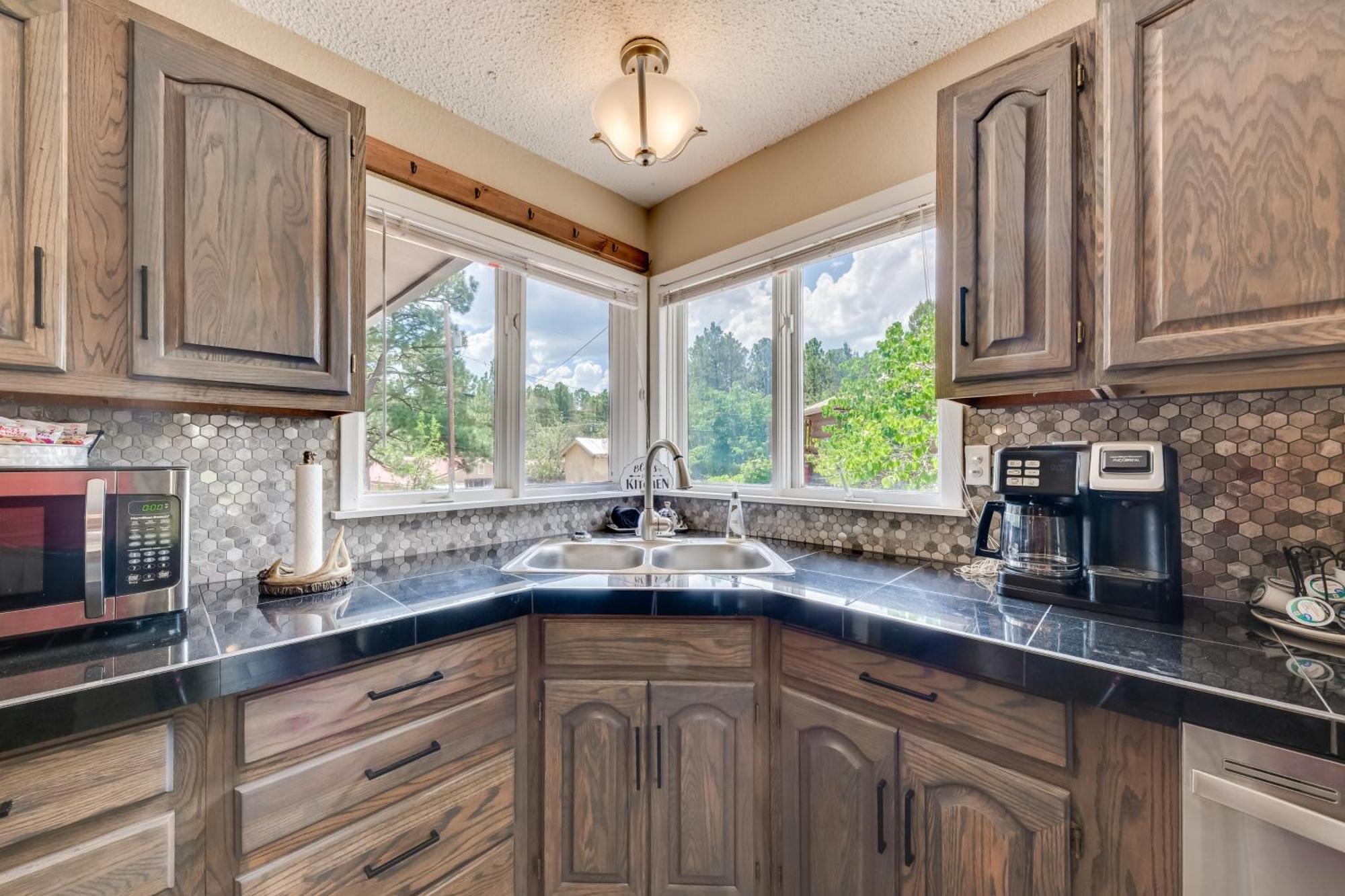 Ruidoso Home With Patio, Walk To Restaurants! Kültér fotó